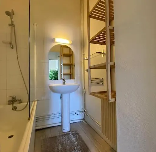 The Maiden's アパート *